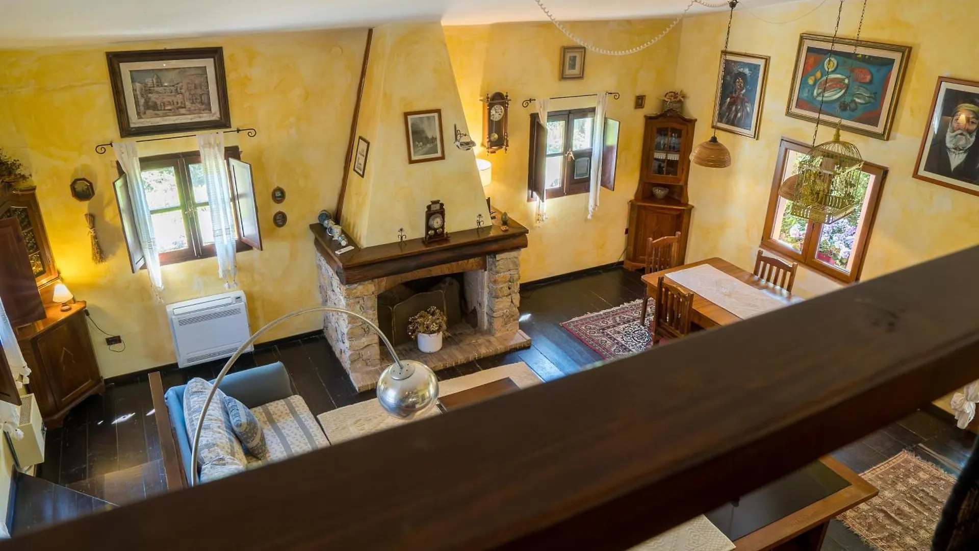 Villa Fattoria Dei Piani Srl à Olmedo Italie